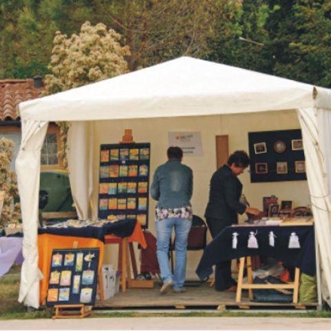 Sejemski šotori 3x3 m